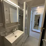 Bilocale Vista Mare Con Giardino Privato E Piscina Apartman *