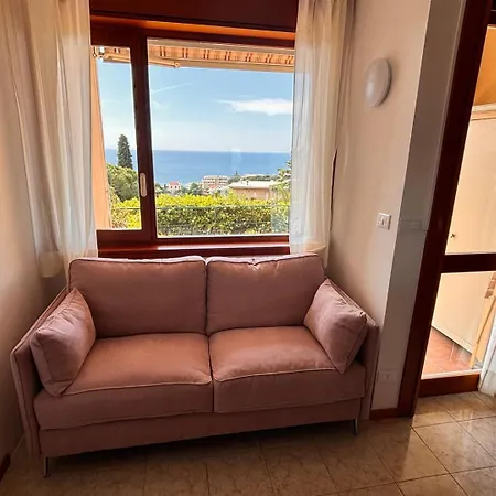 Bilocale Vista Mare Con Giardino Privato E Piscina * סנרמו