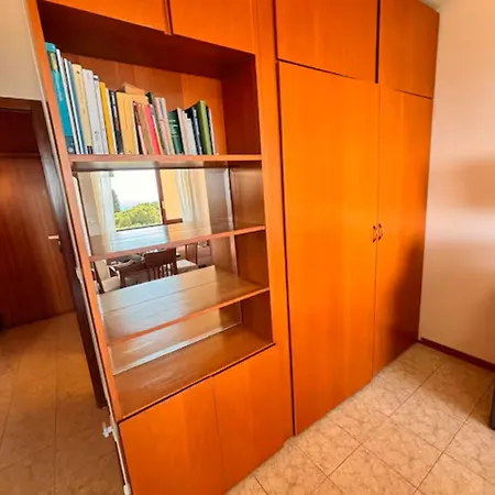 Bilocale Vista Mare Con Giardino Privato E Piscina דירה *