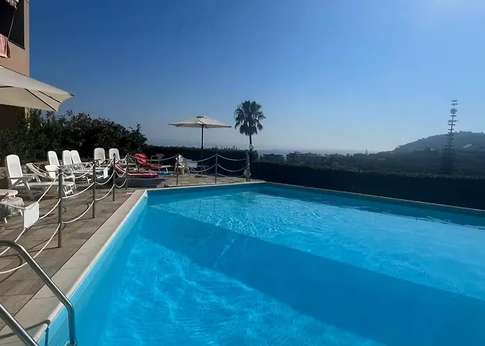 Apartmán Bilocale Vista Mare Con Giardino Privato E Piscina Sanremo