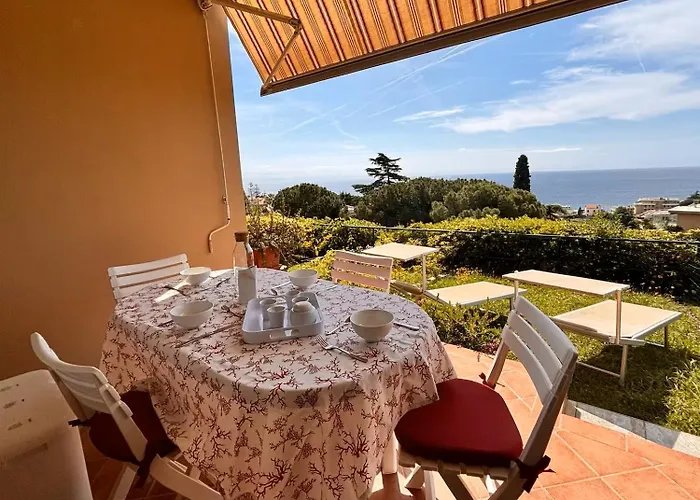 Bilocale Vista Mare Con Giardino Privato E Piscina Daire *