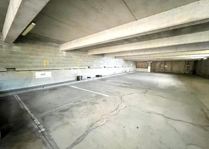 Bilocale Vista Mare Con Giardino Privato E Piscina Daire Sanremo